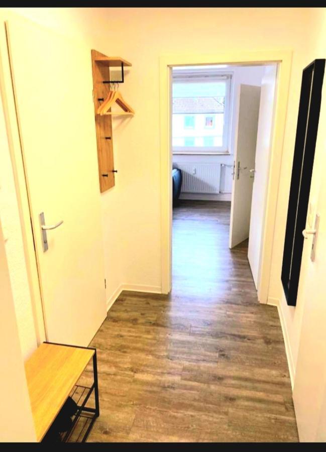 City Apartment Duisburg 2#Netflix &Wlan &Kingsize Bett & Kaffee Maschine & Central & 500M Innenhafen & 2 Min U Bahn 外观 照片
