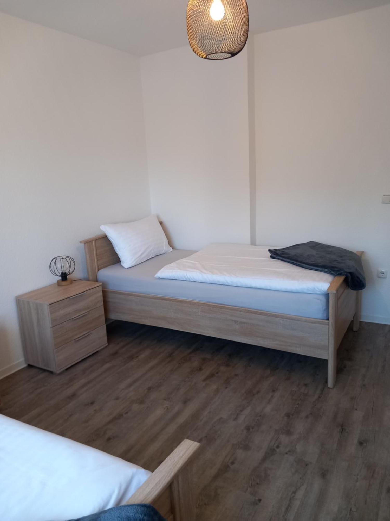City Apartment Duisburg 2#Netflix &Wlan &Kingsize Bett & Kaffee Maschine & Central & 500M Innenhafen & 2 Min U Bahn 外观 照片